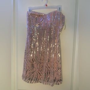 Strapless dress